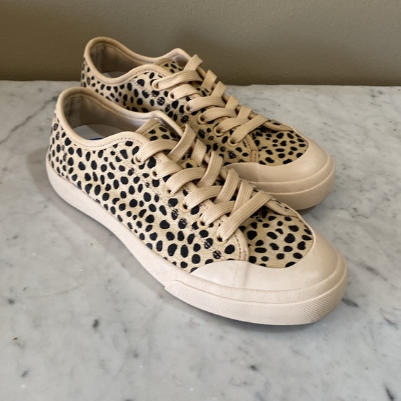 Clear by Dolce vita designer - Picture 8 of 8